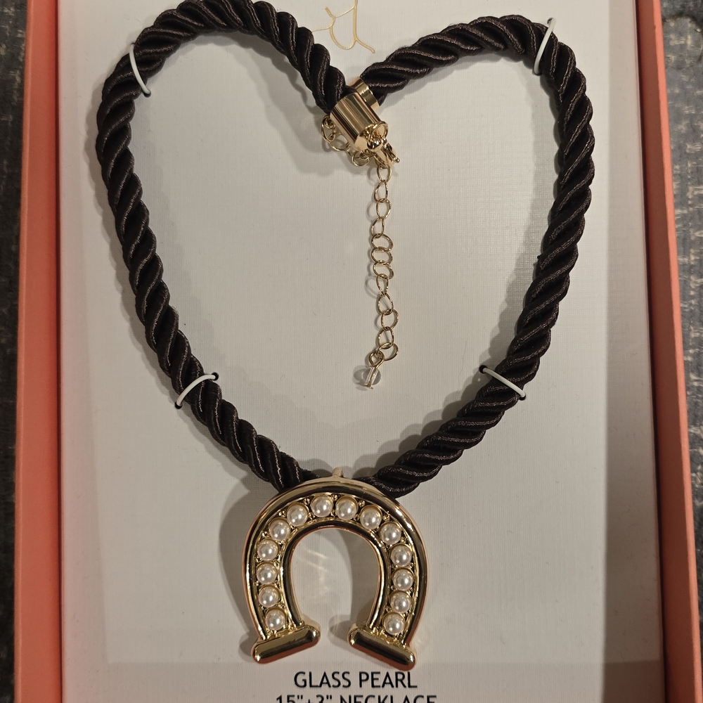 Horse Of Harlow 1960 Horseshoe Necklace with Pearls